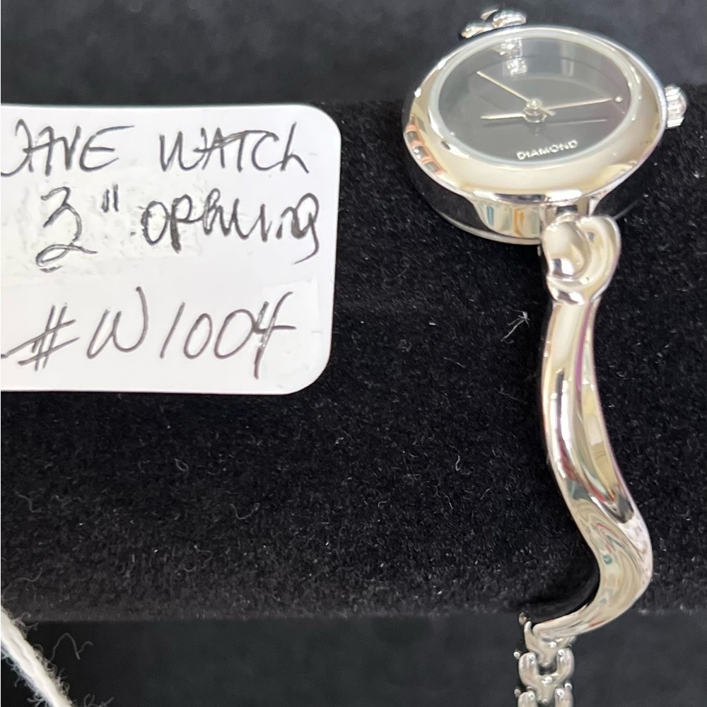 Watch - Picture 2 of 4